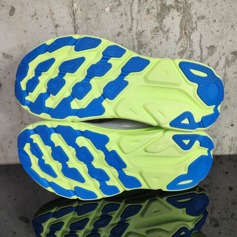 (Display Model) MSRP $155 HOKA Clifton 9 Men’s Size 12 D Grey Running Shoes - Picture 6 of 7